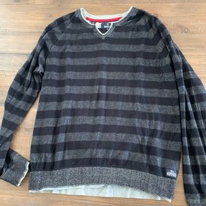 Men’s XL Buffalo sweater